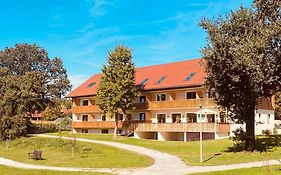 Chalet An Der Brunnader - Ihr Perfekter Rueckzugsort In Der Bayerischen Toskana